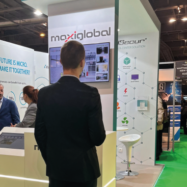 maxiglobal_data-centre-world-paris