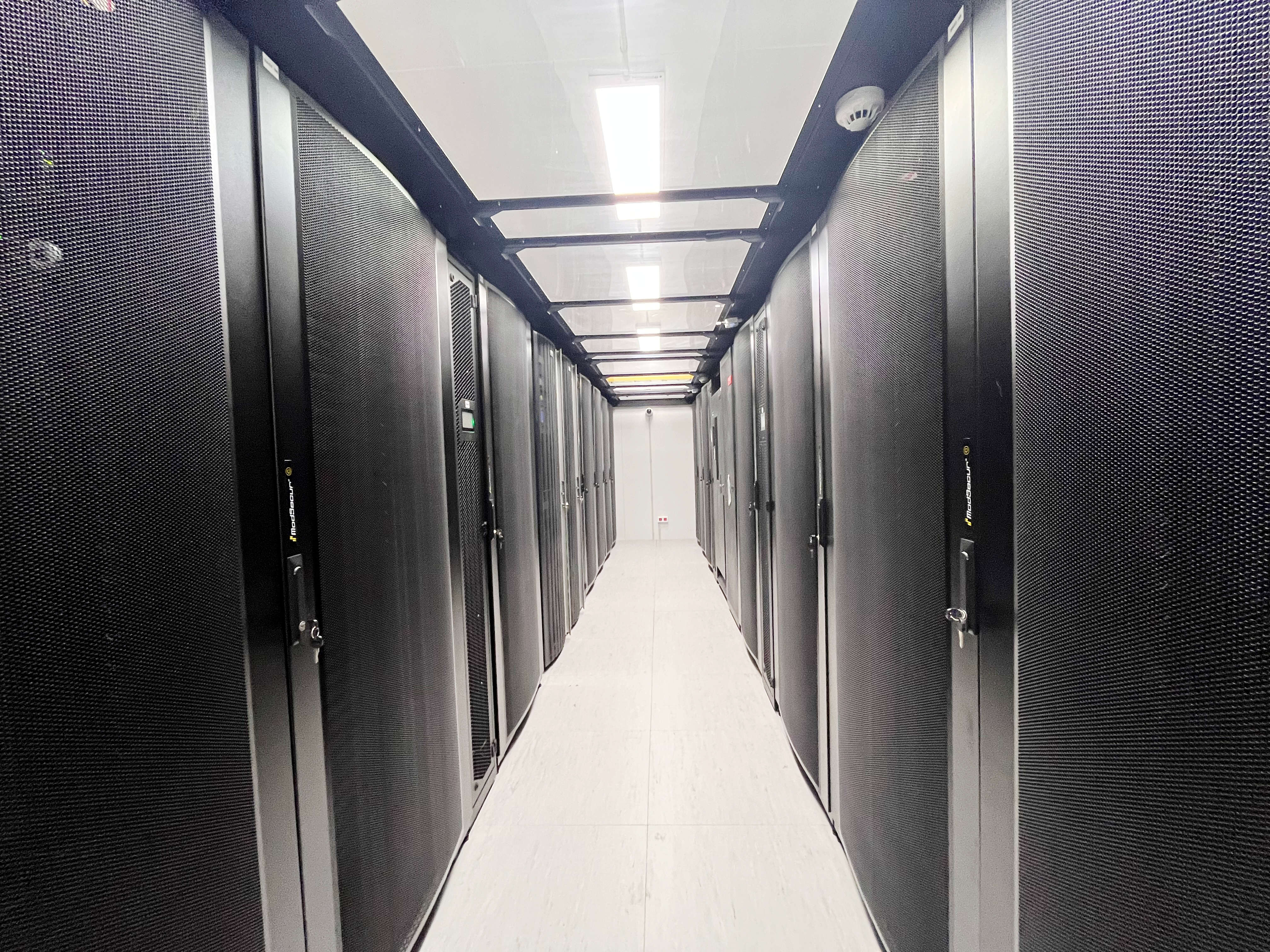 data center_maxiglobal